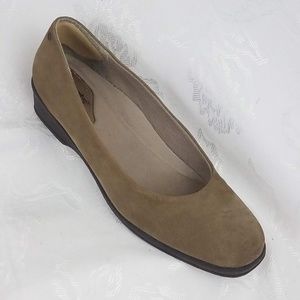 Softspots Women's Wedge Pumps Size 9 M